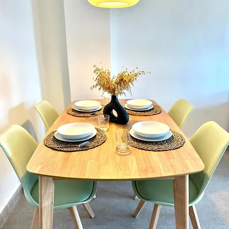 Marea Beach, Sol & *