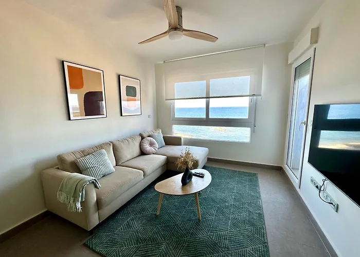 Marea Beach, Sol & Apartment *